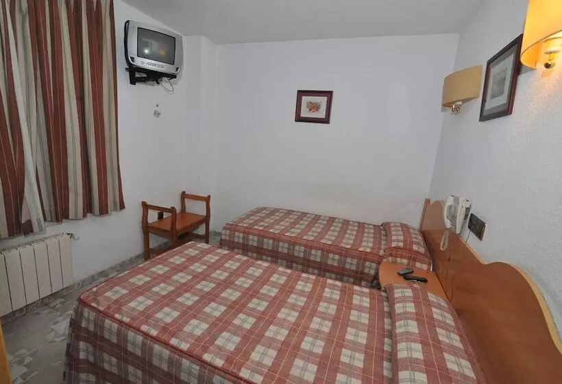 اتاق استاندارد, Hostal Goyma Ii