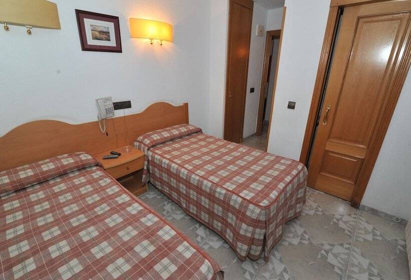 اتاق استاندارد, Hostal Goyma Ii