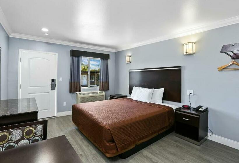 스탠다드 룸 킹사이즈 침대, 3rd Avenue Inn