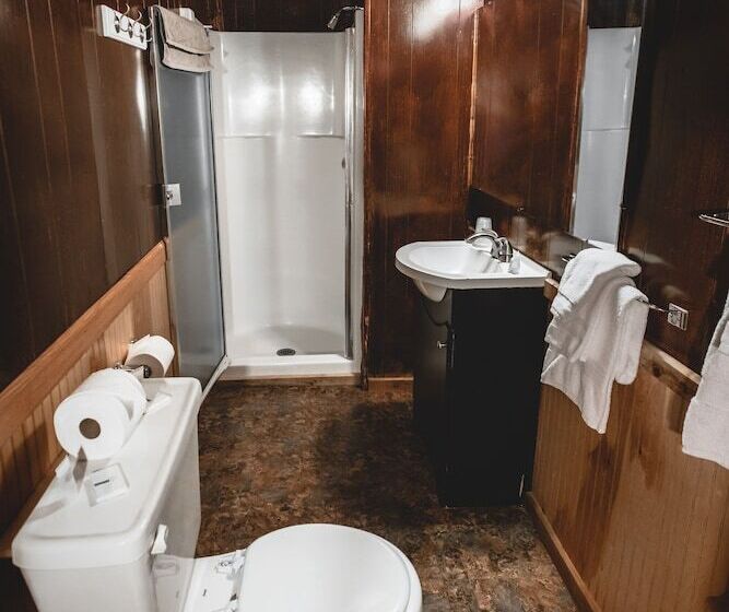 منزل غرفة نوم واحدة, Gateway Inn & Cabins