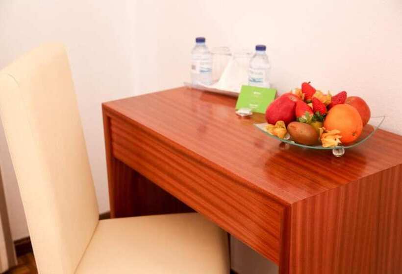 غرفة قياسية, Inatel Entre Os Rios