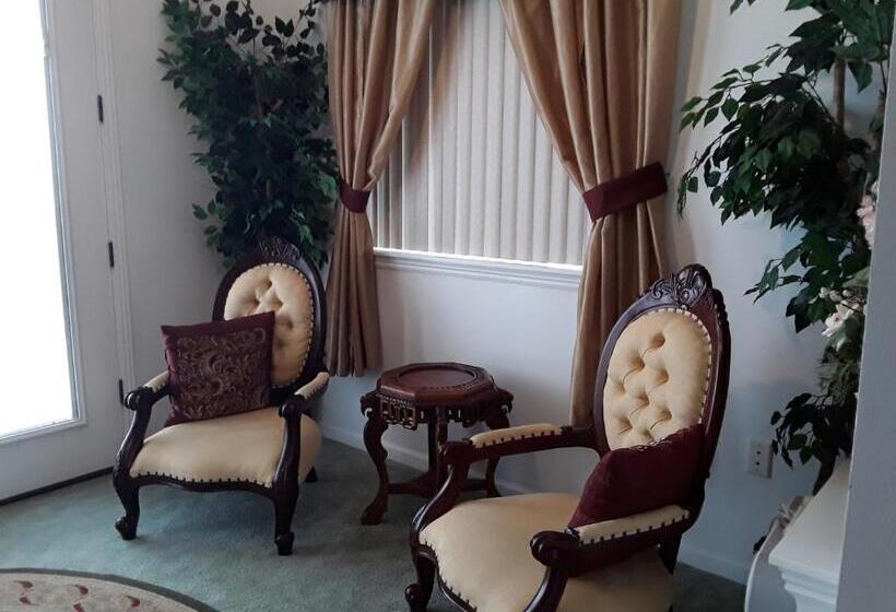 스탠다드 룸, Lions Gate Manor