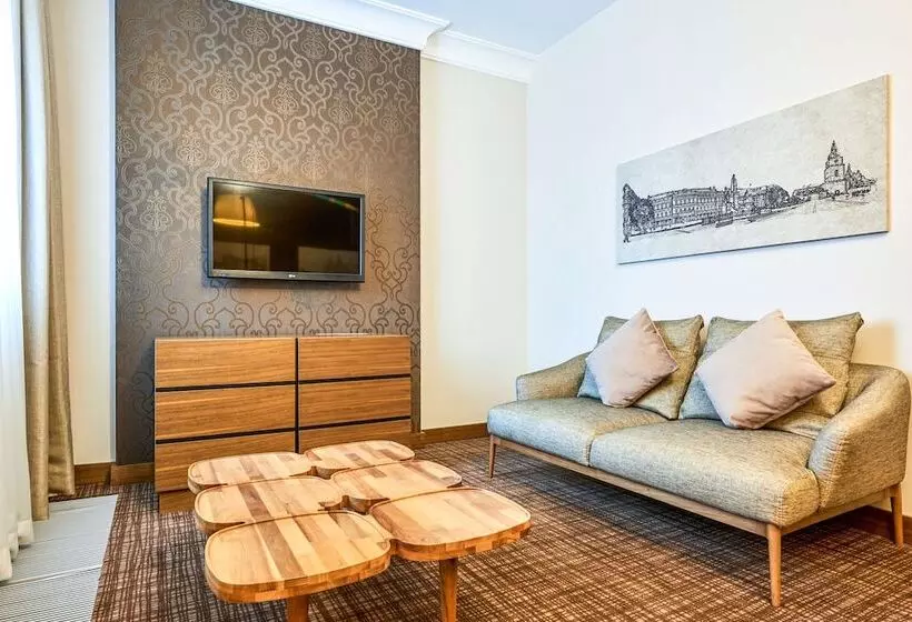 Sviitti, Radisson Blu Hotel, Kyiv Podil City Centre