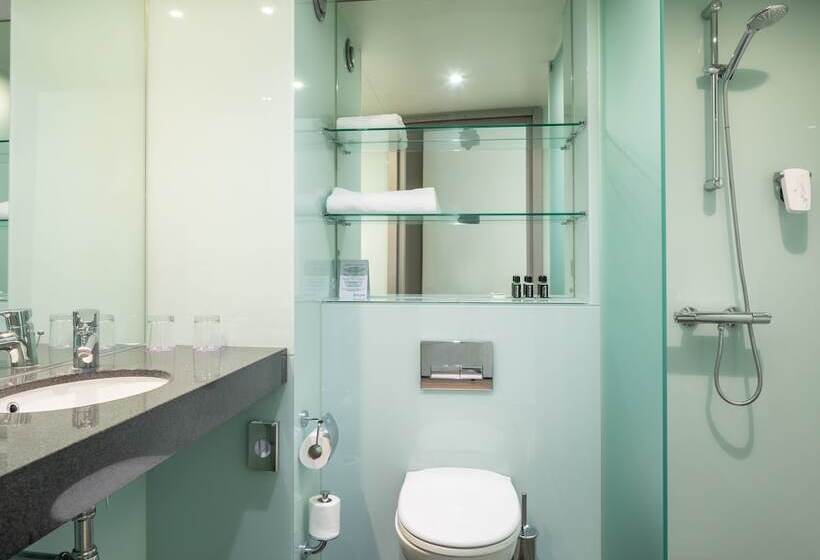 اتاق استاندارد, Ramada Encore Kyiv