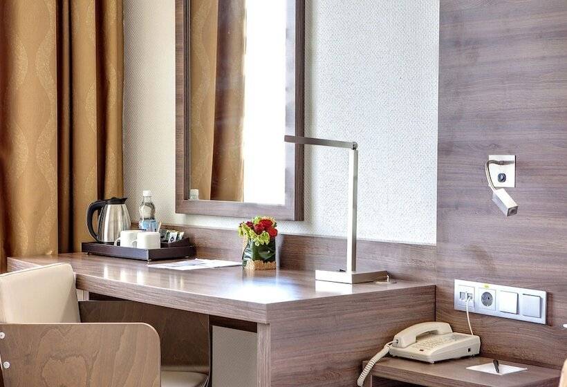 Pokój Standard, Ramada Encore Kyiv