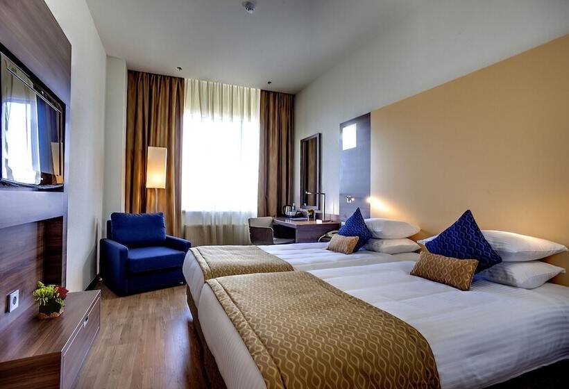 Pokój Standard, Ramada Encore Kyiv