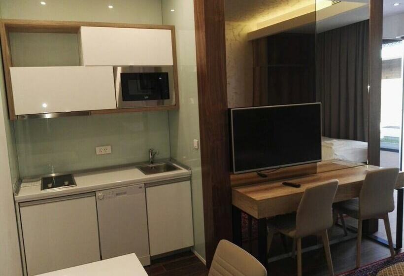 Pokój Standard Trzyosobowy, Villas And Apartments Oaza