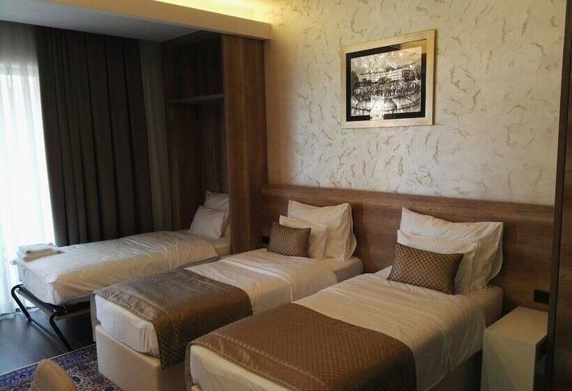 Pokój Czteroosobowy Standard, Villas And Apartments Oaza