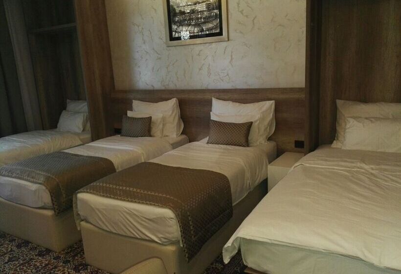 Pokój Czteroosobowy Standard, Villas And Apartments Oaza