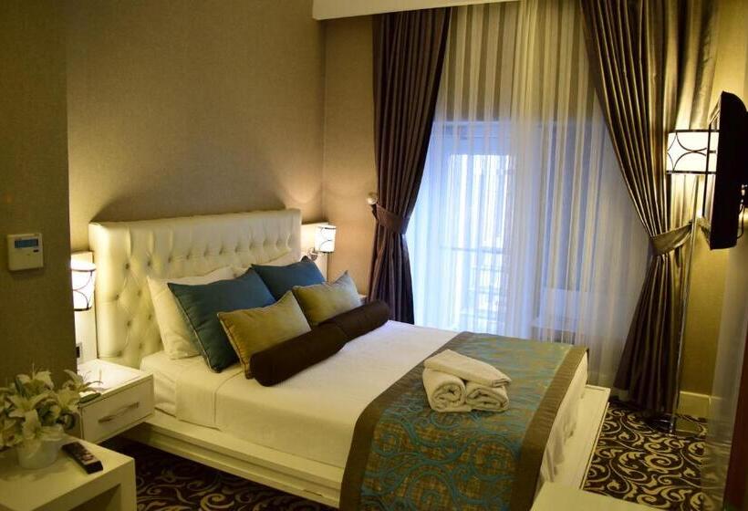 スタンダードルーム, Taksim Line