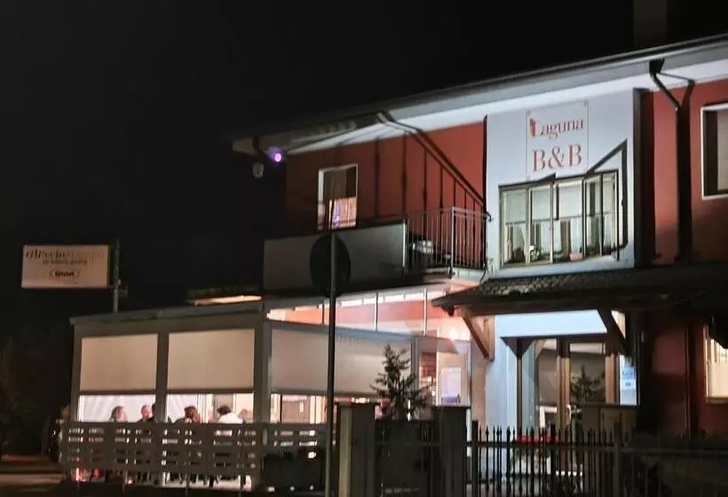 スタンダードトリプルルーム, Laguna B&b