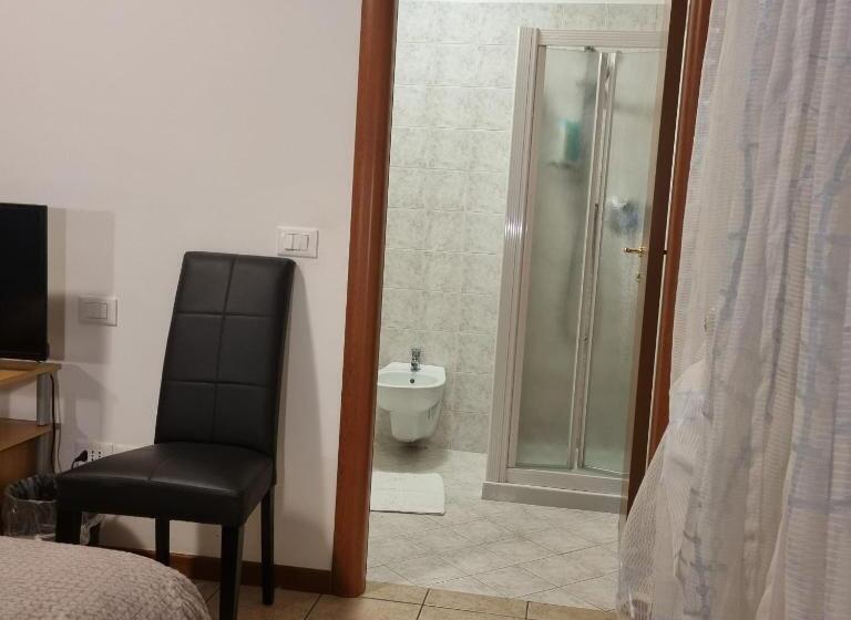 标准间, Laguna B&b