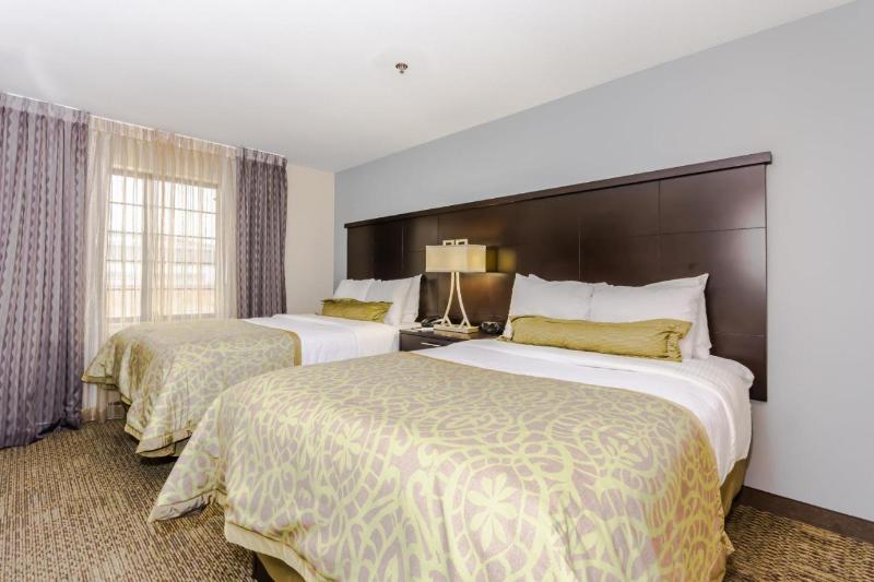 套房, Staybridge Suites Grand Forks, An Ihg