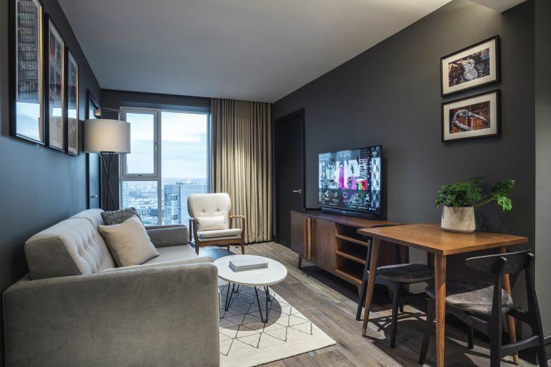 标准工作室, Staybridge Suites Grand Forks, An Ihg