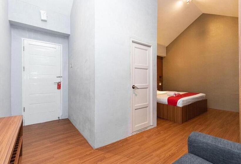 Suíte, Reddoorz Premium Near Centre Point Mall Medan