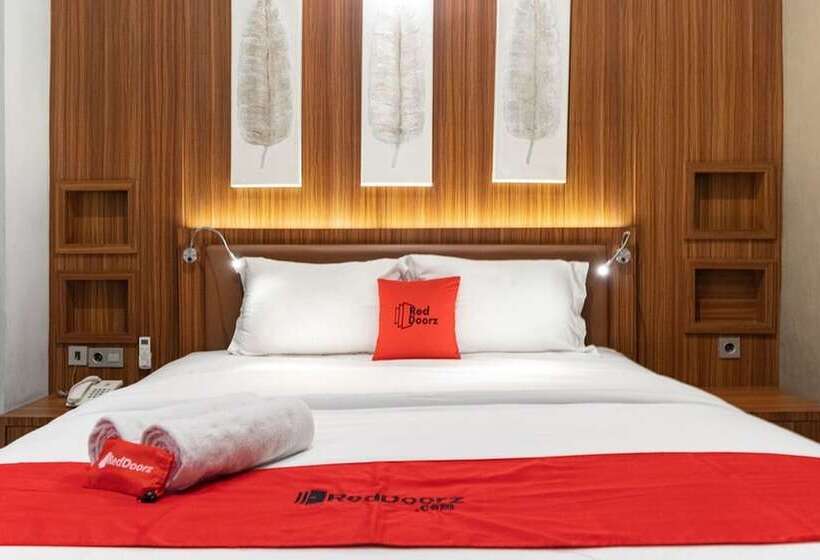 Quarto Estandar, Reddoorz Premium Near Centre Point Mall Medan