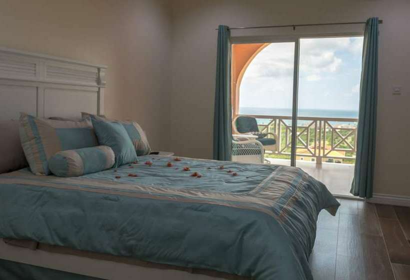 2 Bedroom Deluxe Apartment Sea View, Mount Royal Luxury Condos