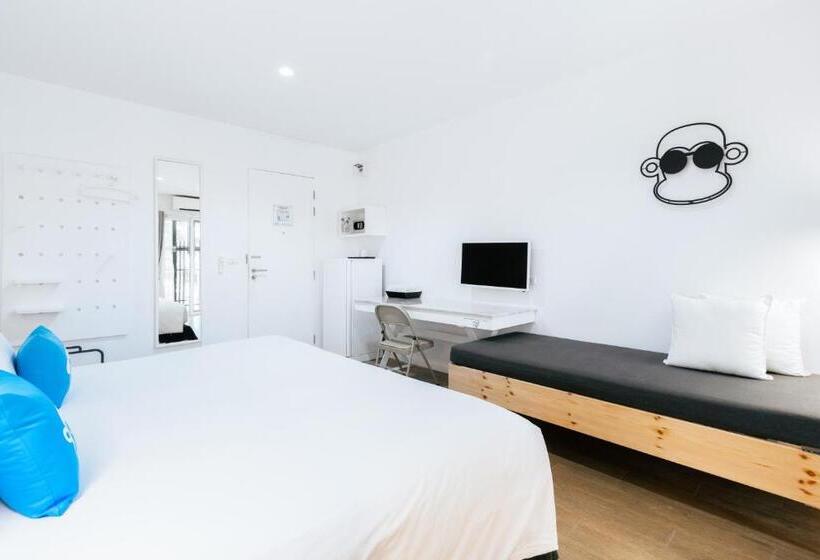 Habitación Deluxe, Blu Monkey Bed & Breakfast Phuket