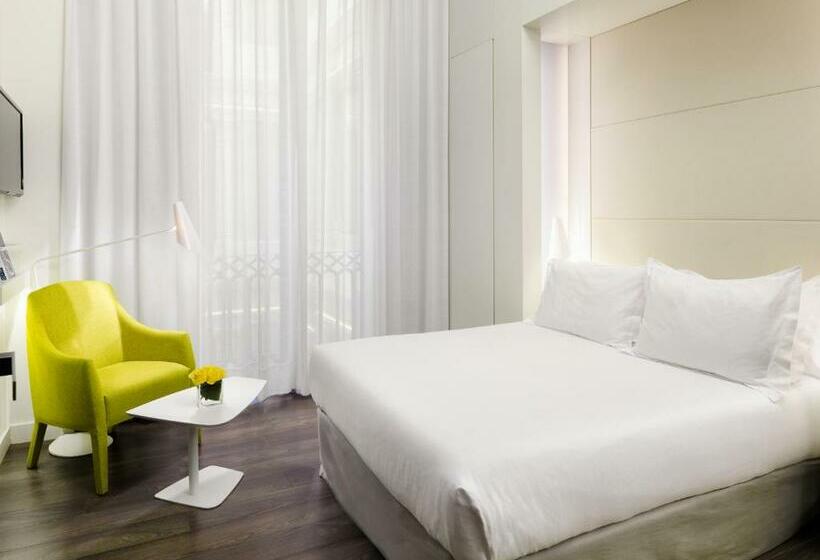 Номер Комфорт, H10 Urquinaona Plaza