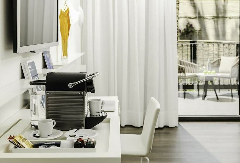 Номер Superior с Террасой, H10 Urquinaona Plaza