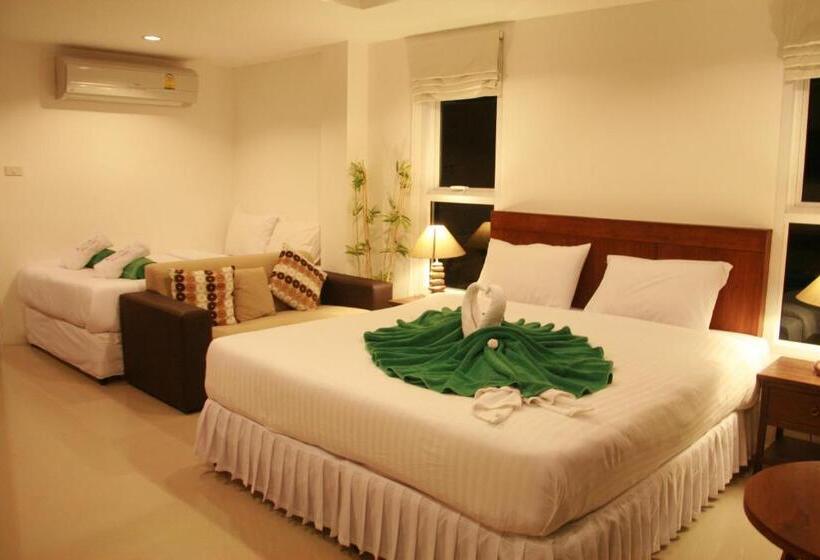 חדר משפחתי, Kirati Beach Resort