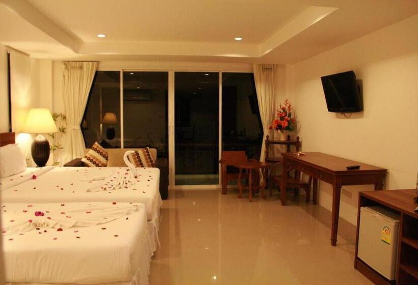 חדר משפחתי, Kirati Beach Resort