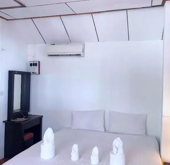 バンガローの２ベッドスタンダードルーム, Kirati Beach Resort