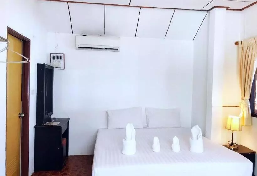 バンガローの２ベッドスタンダードルーム, Kirati Beach Resort