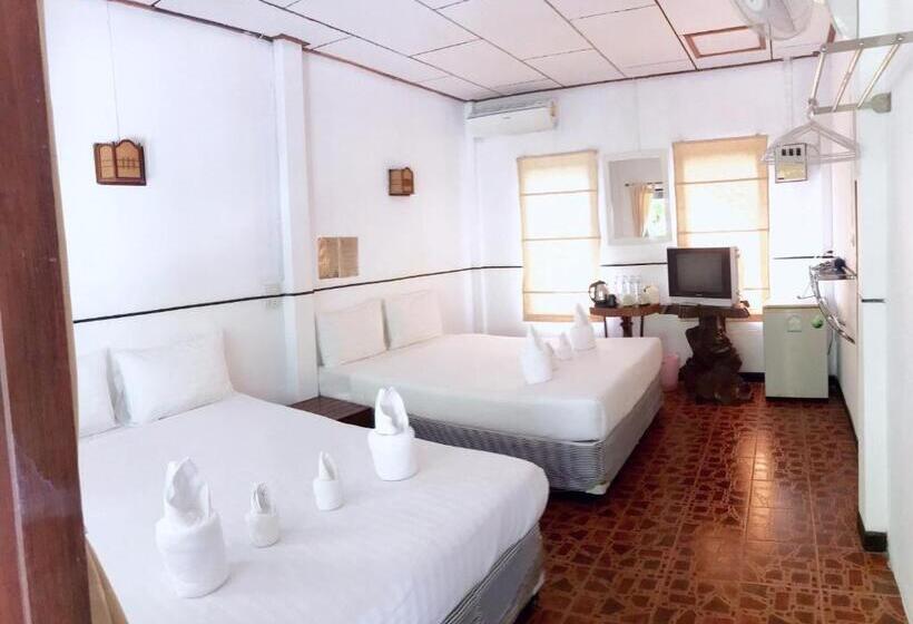 בונגלו סטנדרט 2 חדרי שינה, Kirati Beach Resort