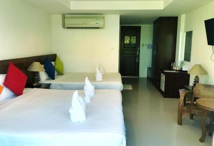 חדר משפתחתי סופריור, Kirati Beach Resort