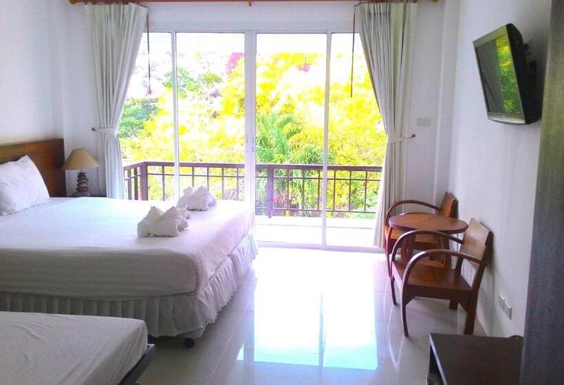 חדר סופריור לשלושה, Kirati Beach Resort