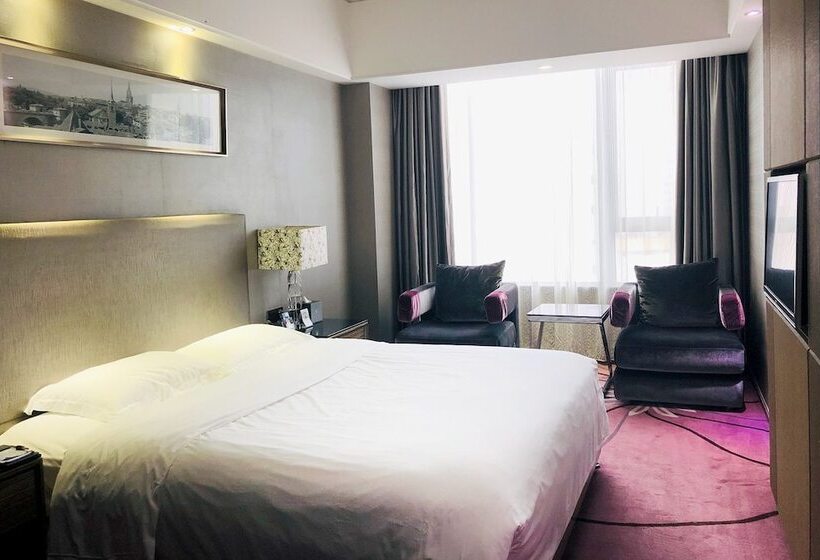 Номер Superior, La Perle International Hotel Free Shuttle Between Hotel And Exhibition Center During Canton Fair &