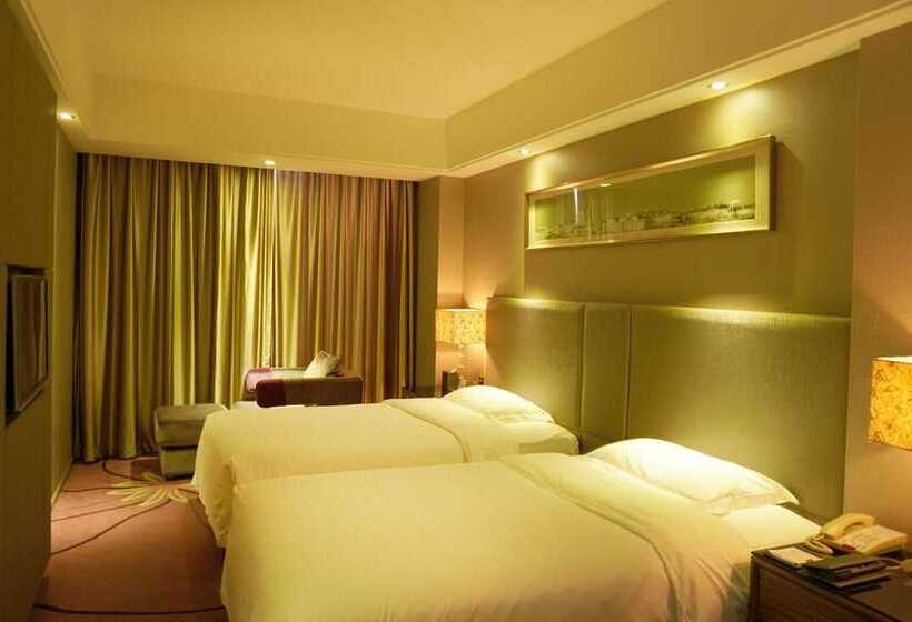 Номер Superior, La Perle International Hotel Free Shuttle Between Hotel And Exhibition Center During Canton Fair &