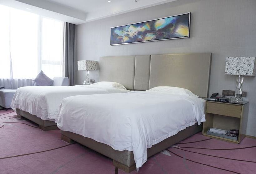 Номер Executive, La Perle International Hotel Free Shuttle Between Hotel And Exhibition Center During Canton Fair &