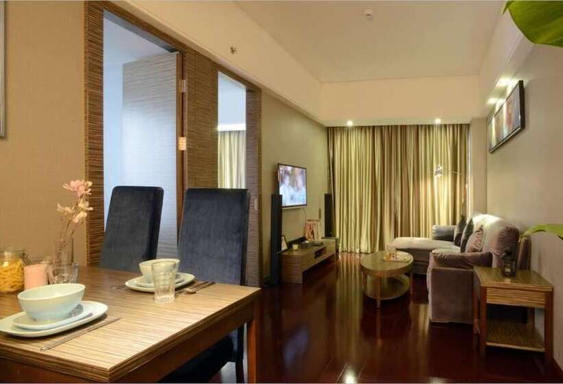 Family Suite, La Perle International Hotel Free Shuttle Between Hotel And Exhibition Center During Canton Fair &