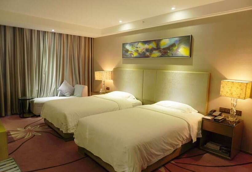 Номер Executive, La Perle International Hotel Free Shuttle Between Hotel And Exhibition Center During Canton Fair &