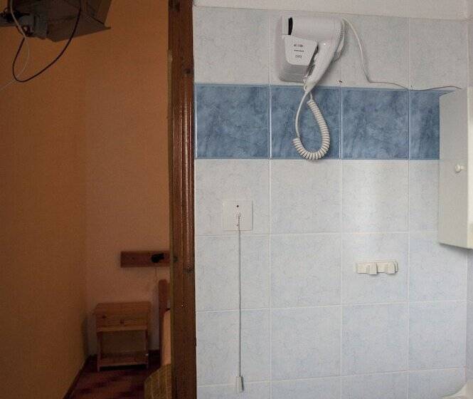 基本间, Pension Margarita