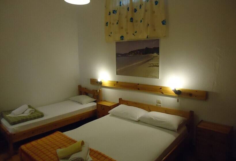 基本三人间, Pension Margarita