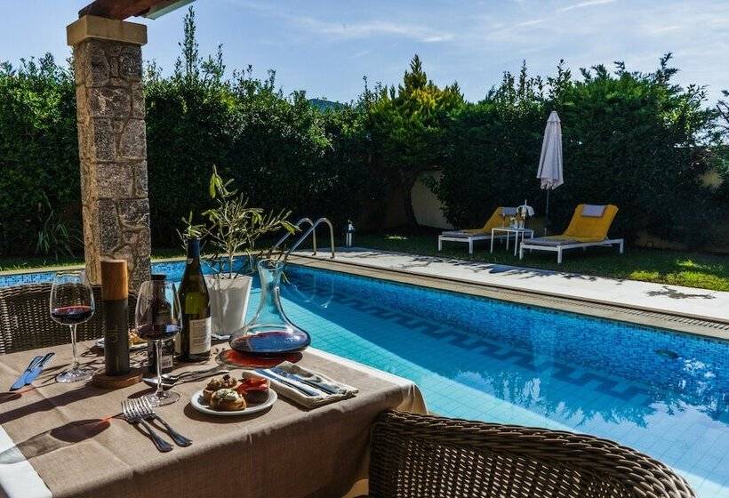 Люкс Премиум, Restia