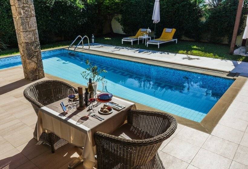 Люкс Премиум, Restia