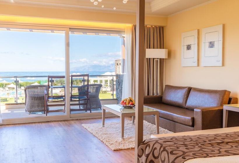 Люкс Премиум Вид на Море, Restia