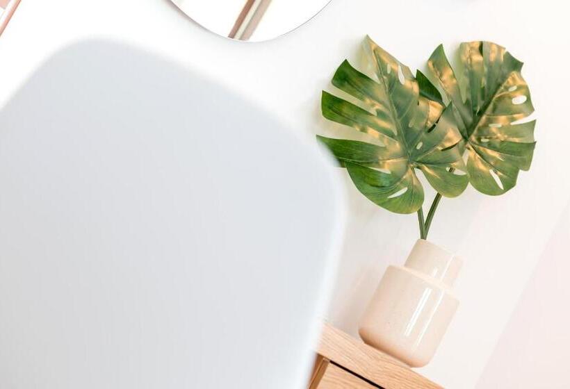 海景豪华三人间, Villa Natassa