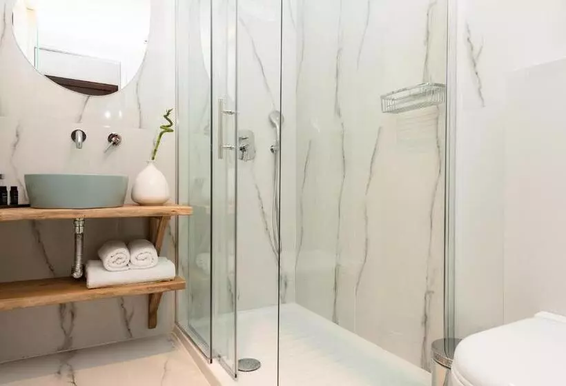 スタンダード４人部屋, Villa Natassa
