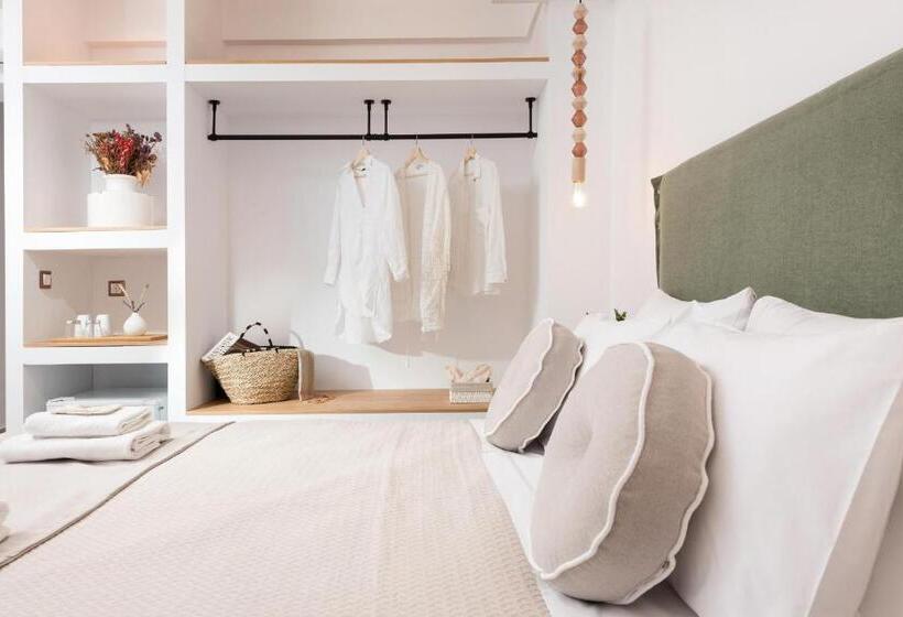 四人标准间, Villa Natassa