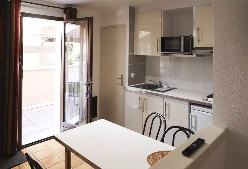 Standard-studio, La Ferme Des Barmonts