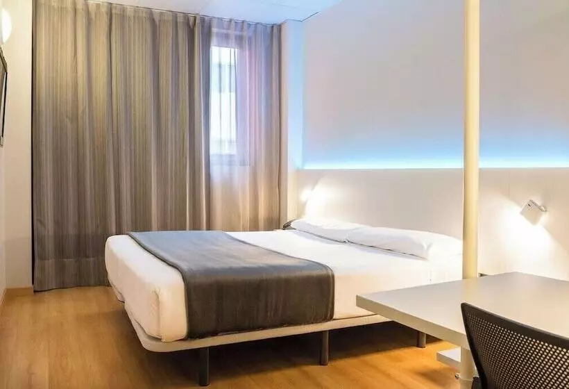 Camera Standard, Vertice Roomspace
