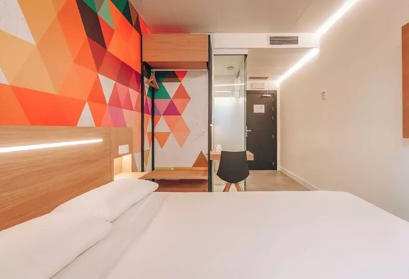 Camera Standard, Vertice Roomspace