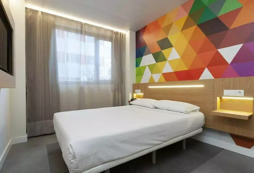 Camera Standard, Vertice Roomspace