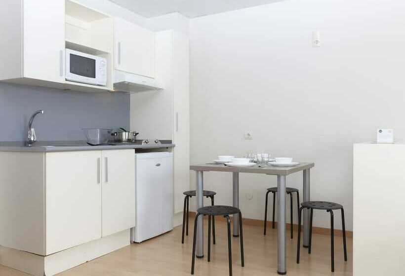 اتاق خانوادگی, Vertice Roomspace