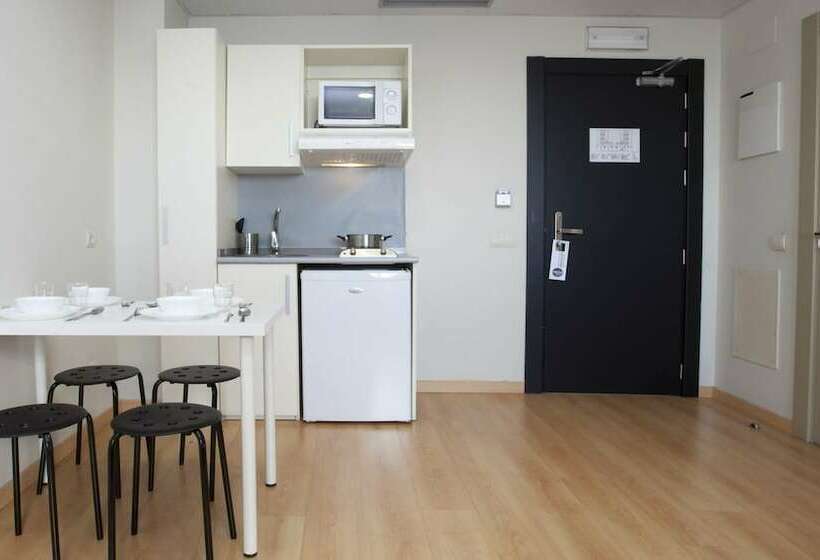 اتاق خانوادگی, Vertice Roomspace